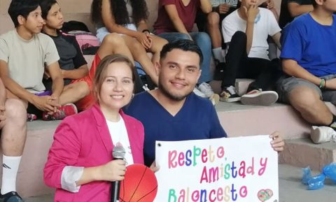 Compartiendo la historia del baloncesto de Ciudad Delgado